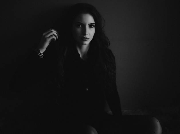 Ensaios Femininos  de Thaís  Zucchi