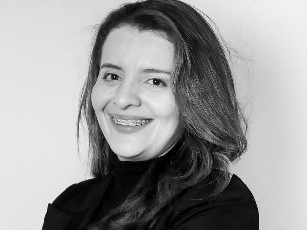 Comercial de ALEXANDRA - ARC CONSULTING