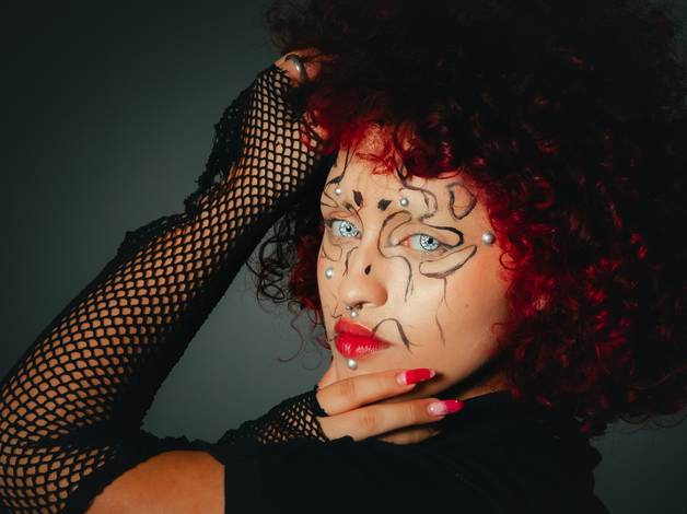 Editorial de VALERIA