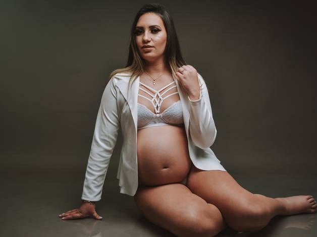 Ensaio Gestação de Á espera da Ísis