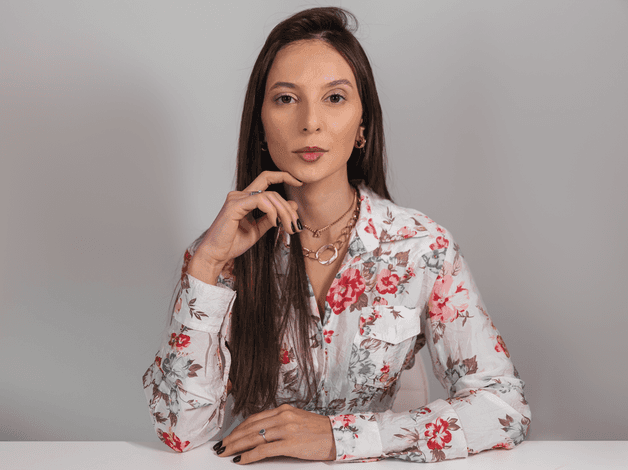 Corporativo de Corporativo/Feminino - Aline Mantelli