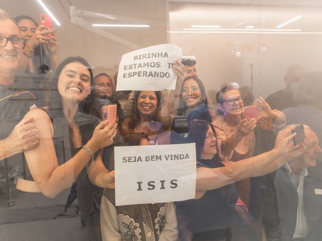 Parto de Nascimento - Isis