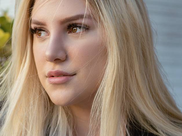 Corporativo de Ensaio Corporativo da Victoria Viana 