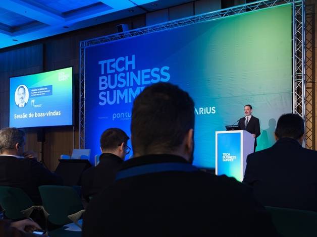 Evento - Corporativo de Cobertura Fotográfica Profissional – Tech Business Summit 2025, Porto