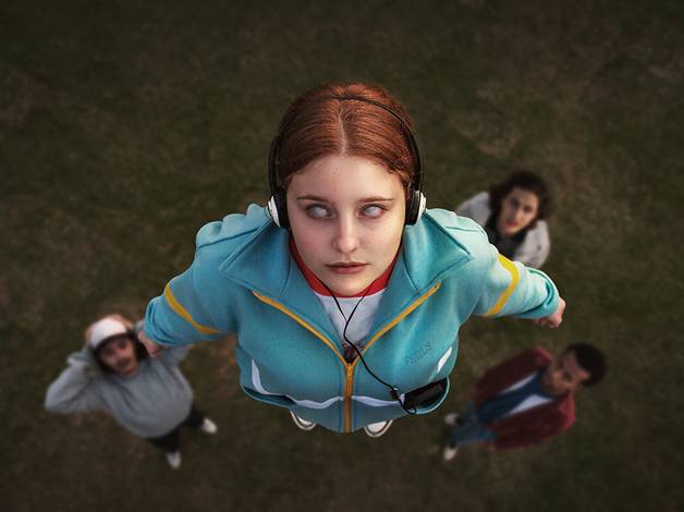 CAPA de CAPA DE JULHO - STRANGER THINGS