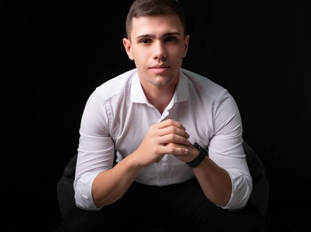 Reposicionamento de Imagem de Mateus Tonsic