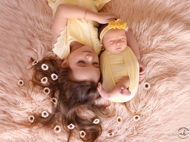 NEWBORN clique para ver mais... de ENSAIO NEWBORN