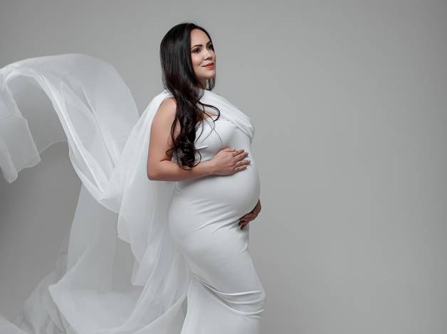 Gestantes de Ensaio Gestante Elegante | Thatiany Figueredo
