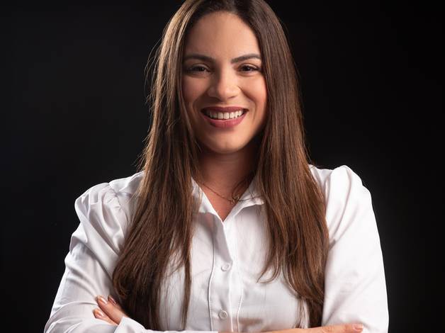 Studio de Ensaio Corporativo Maria Eduarda Studio