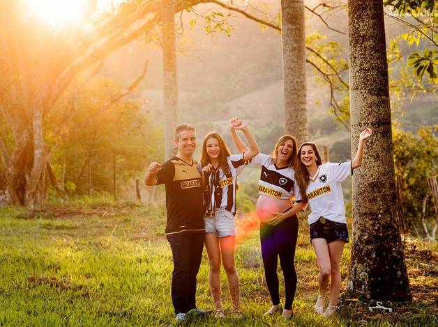 Gestante de Gestante Catarina e Família