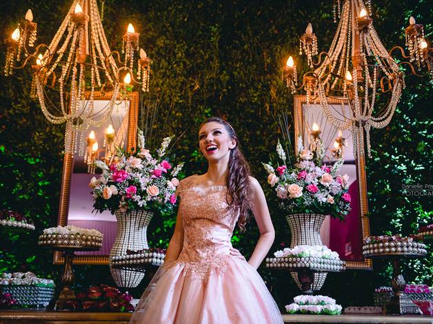 15 anos de Rebeca Formagio