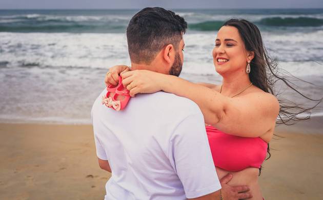 Ensaio Gestante de Ensaio Gestante na Praia do Moçambique em Florianópolis Santa Catarina