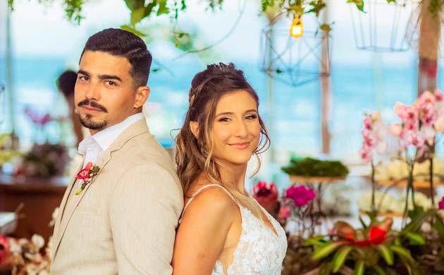 Casamentos de Eles vieram da Austrália para casar em frente ao mar na Bahia