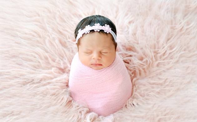 Newborn (Recém-nascido) de Aurora 