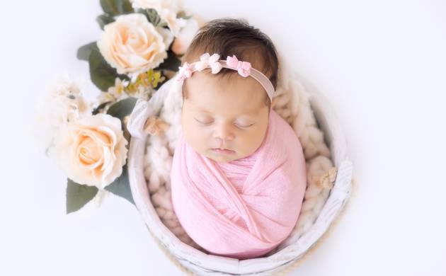 Newborn (Recém-nascido) de Julia 