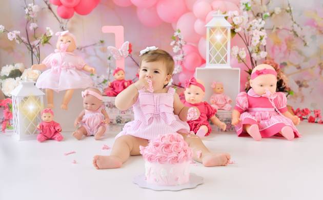 Smash the Cake de Manu - Tema: Bonecas 