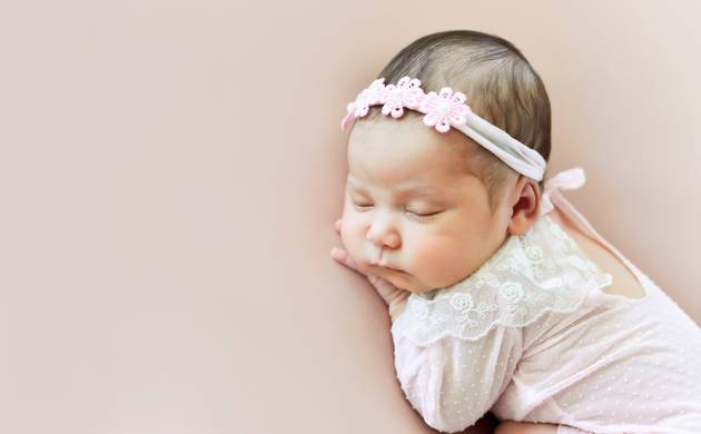 Newborn (Recém-nascido) de Samira 