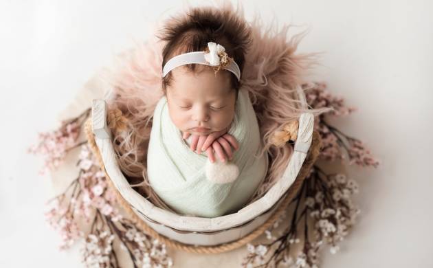 Newborn (Recém-nascido) de Marina