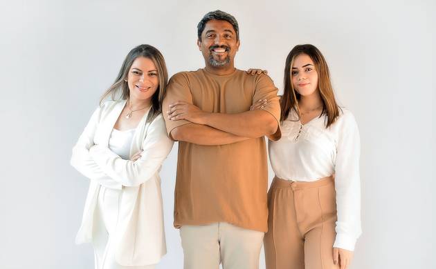 Fotos Corporativas/ Perfil de Equipe Vanessa Siqueir 