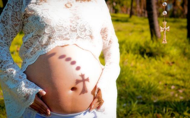 Gestante externo de Jeniffer em sua doce espera 