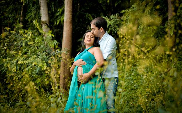 Gestante externo de Rose em sua doce espera