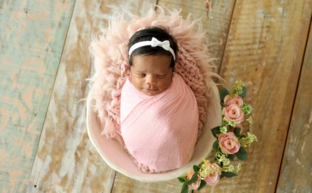 Newborn (Recém-nascido) de Lorena