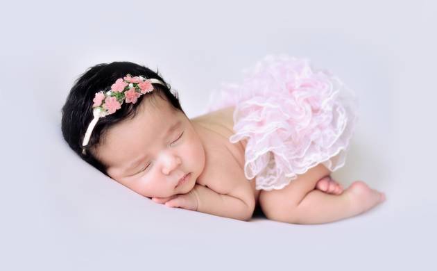 Newborn (Recém-nascido) de Giovana