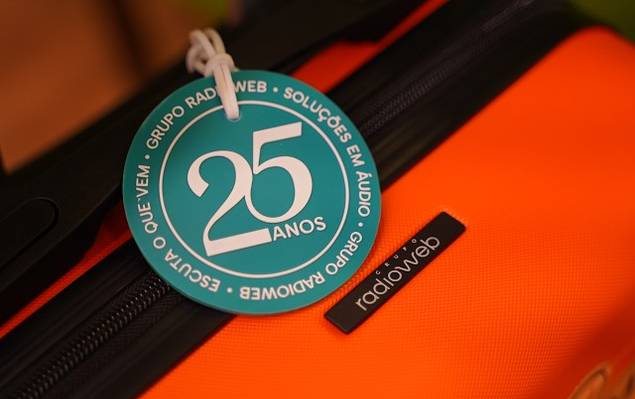 Empresarial de 25 Anos RadioWeb