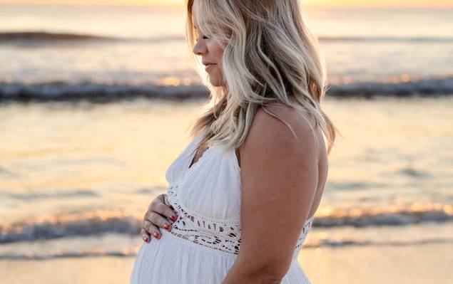 Maternity of Maternity Session at the Beach