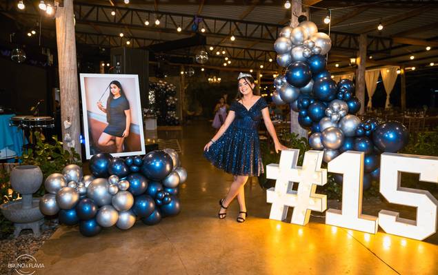 Vídeos Eventos Sociais de Maria Eduarda - Teaser 15 anos 