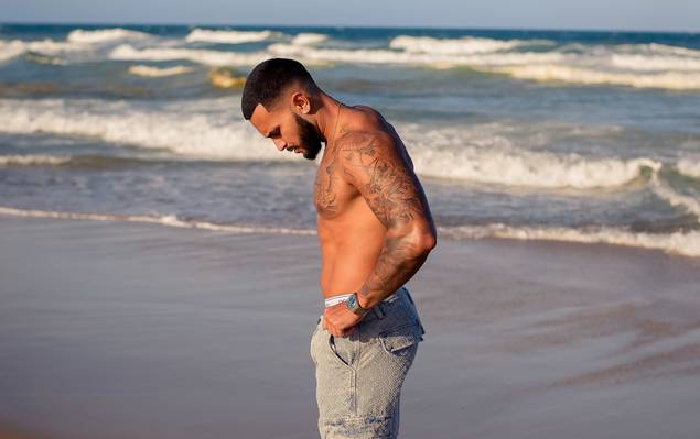 Ensaio Masculino de Yan