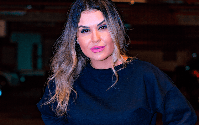 Ensaio Feminino de Thielle Pires