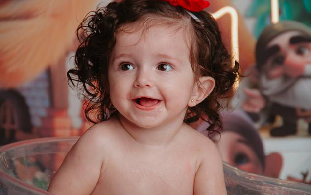 SMASH THE CAKES de MARIANA | SMASH THE CAKE | BRANCA DE NEVE