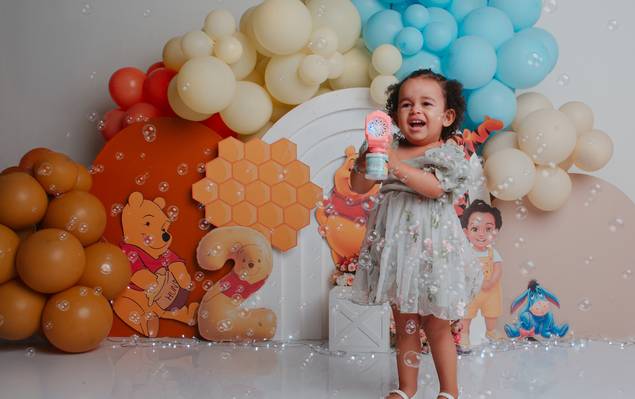 SMASH THE CAKES de ZURI | SMASH THE CAKE | URSINHO POOH