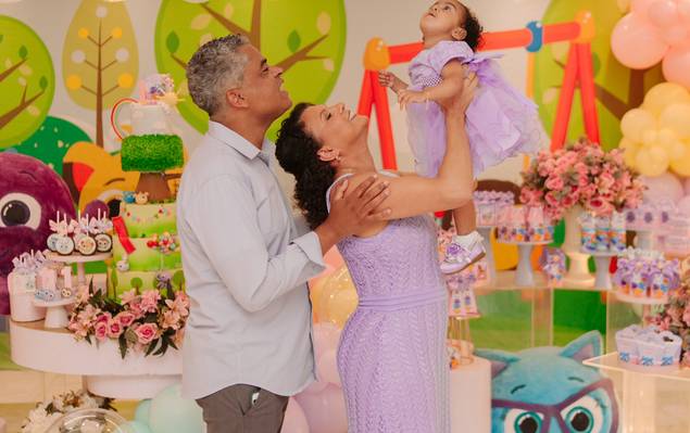 FESTA DE ANIVERSÁRIO de LAURA | INFANTIL | 1 ANO BOLO FOFOS