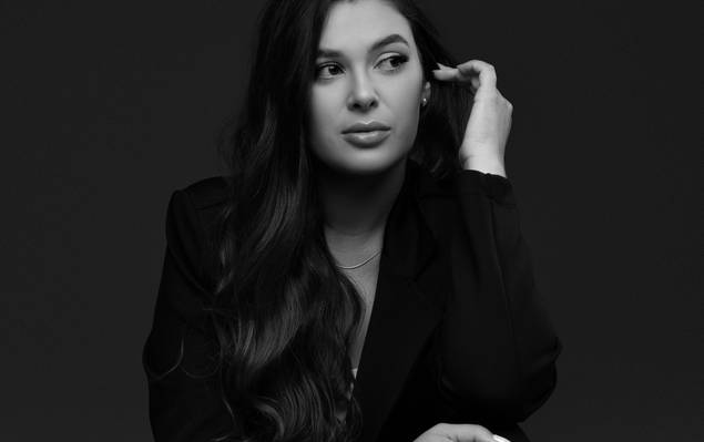Feminino de Amanda Schreiner