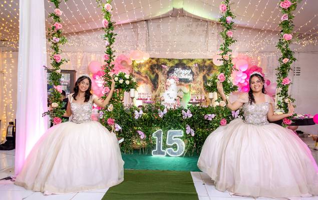 15 anos de Julia e Luiza