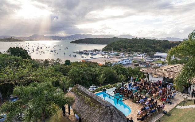 Casamento de Casamento no Sunset Porto Belo com vista para o mar em Santa Catarina