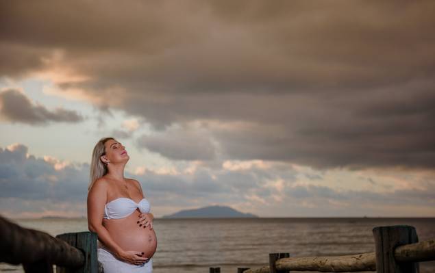 Gestante - Família de Ensaio Gestante em Bombinhas, SC