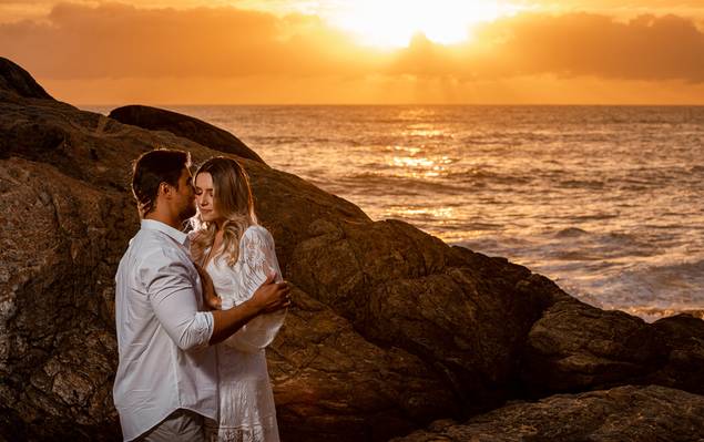 Ensaio Casal - Pré Casamento de Ensaio Casal em Balneário Camboriú, SC