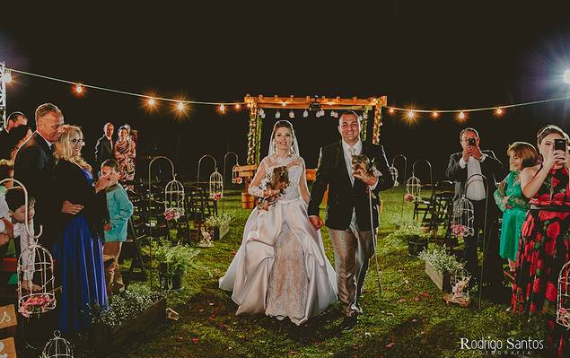 FOTOGRAFIA DE CASAMENTO de CASAMENTO LINDO CREA LAGES | CRISTIANE & GUILHERME
