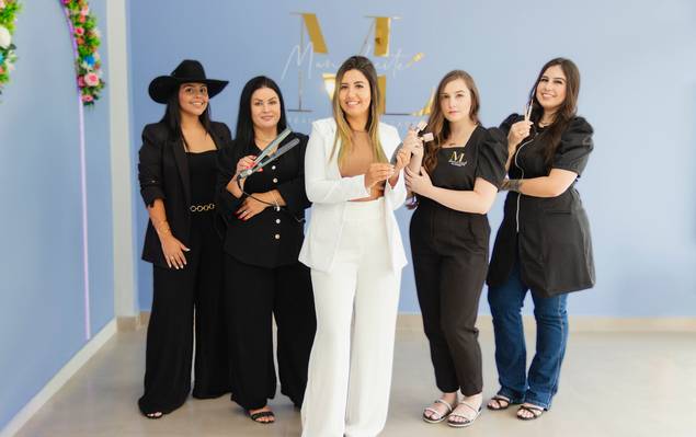 Ensaio Corporativo de Manu Leite 