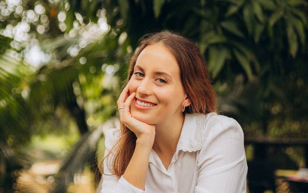 Ensaio Corporativo de Larissa 