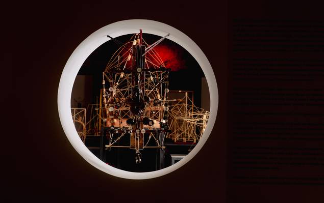 Editoriais de EXPOSIÇÃO TRANSVENDO O MUNDO - CATÁLOGO