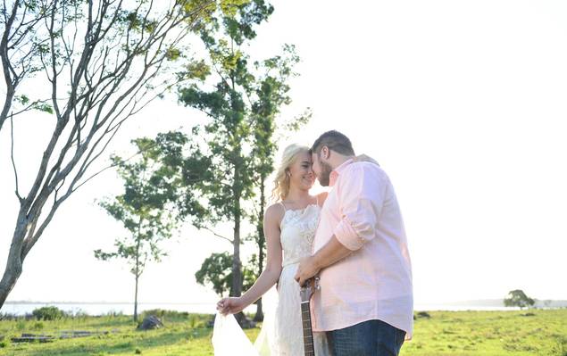 Trash the Dress de Cyelle+Weslley+Kombi+música= AMOR