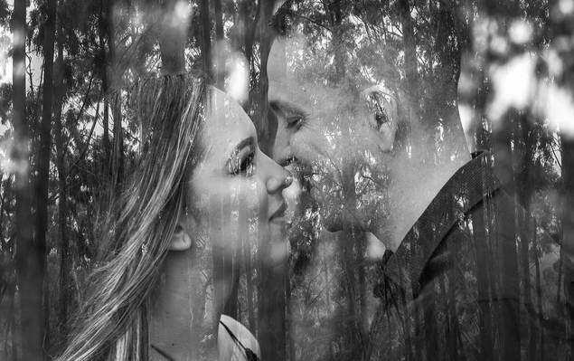 Casal de ENSAIO NA CHUVA - STELA E THIAGO