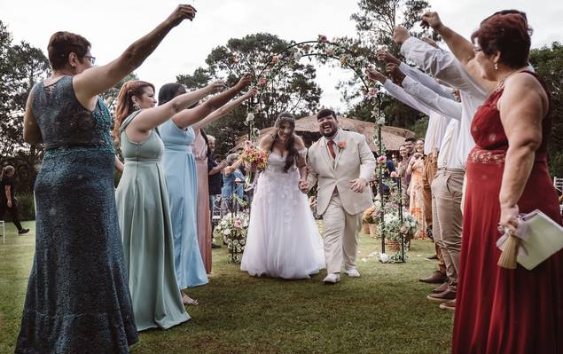 Casamento de Casamento no Recanto dos Pássaros em Hortolândia da Mariana e do Luciano