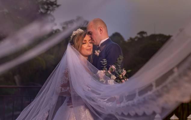 Casamento de Casamento no Buffet Sollar da Arvore em Mogi das Cruzes da Barbara e do Felipe 