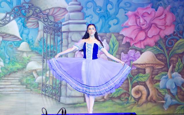 Ballet e Street Dance de Alice no País das Maravilhas - Ballet (Elenco 2 - Sessão 2)