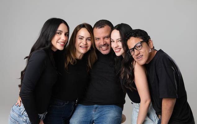 Família de Glêdes e família 